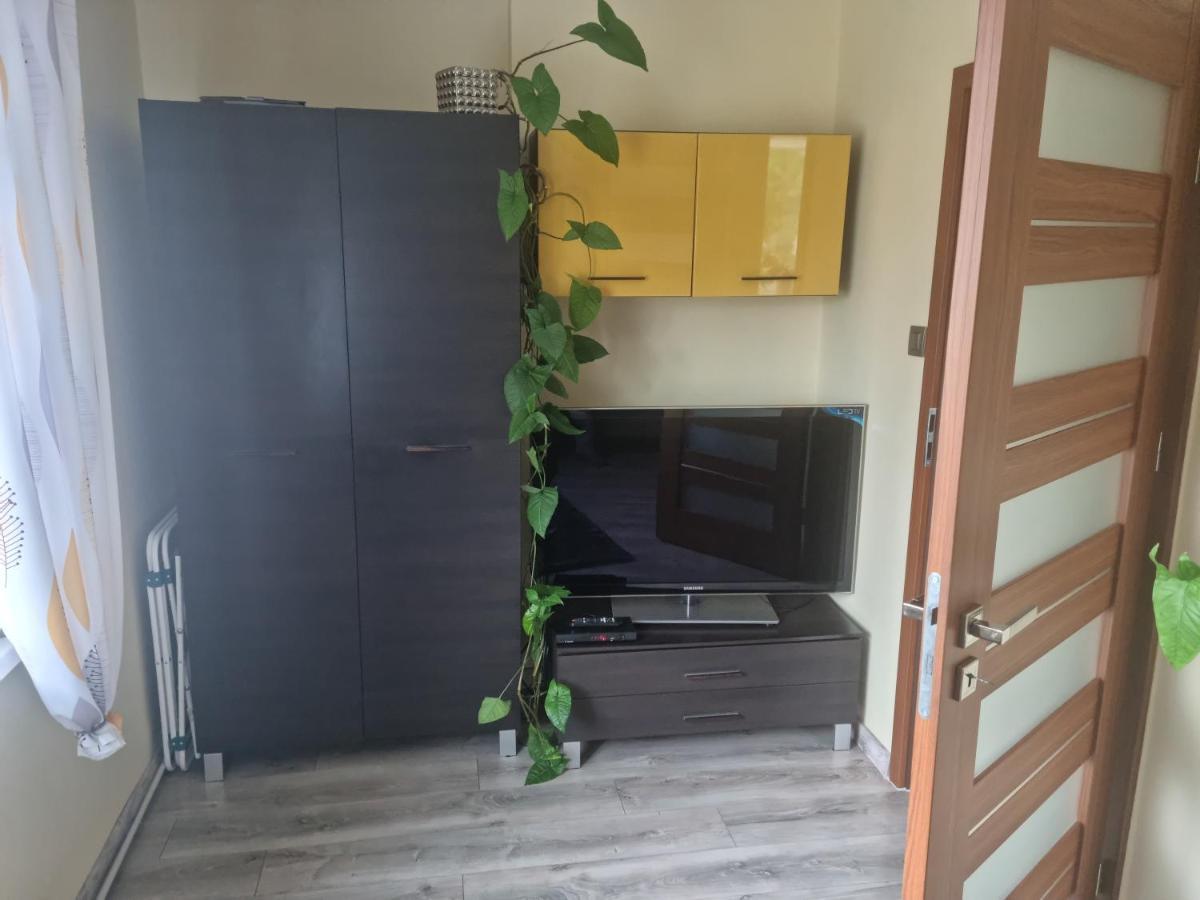 Appartamento Apartament Baszta Kaszana Trzebiatow nad Rega Esterno foto